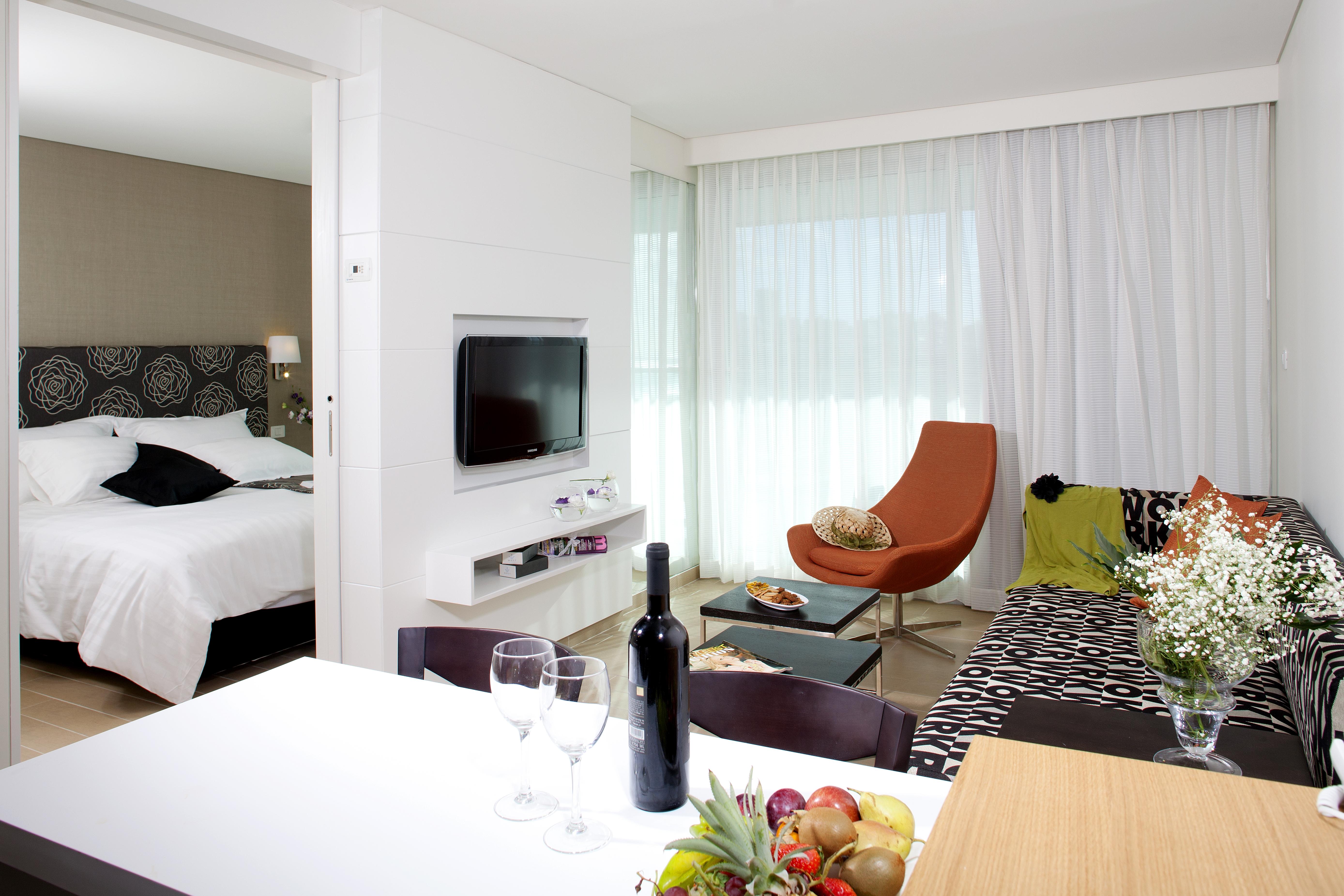West All Suites Hotel Ashdod Bagian luar foto