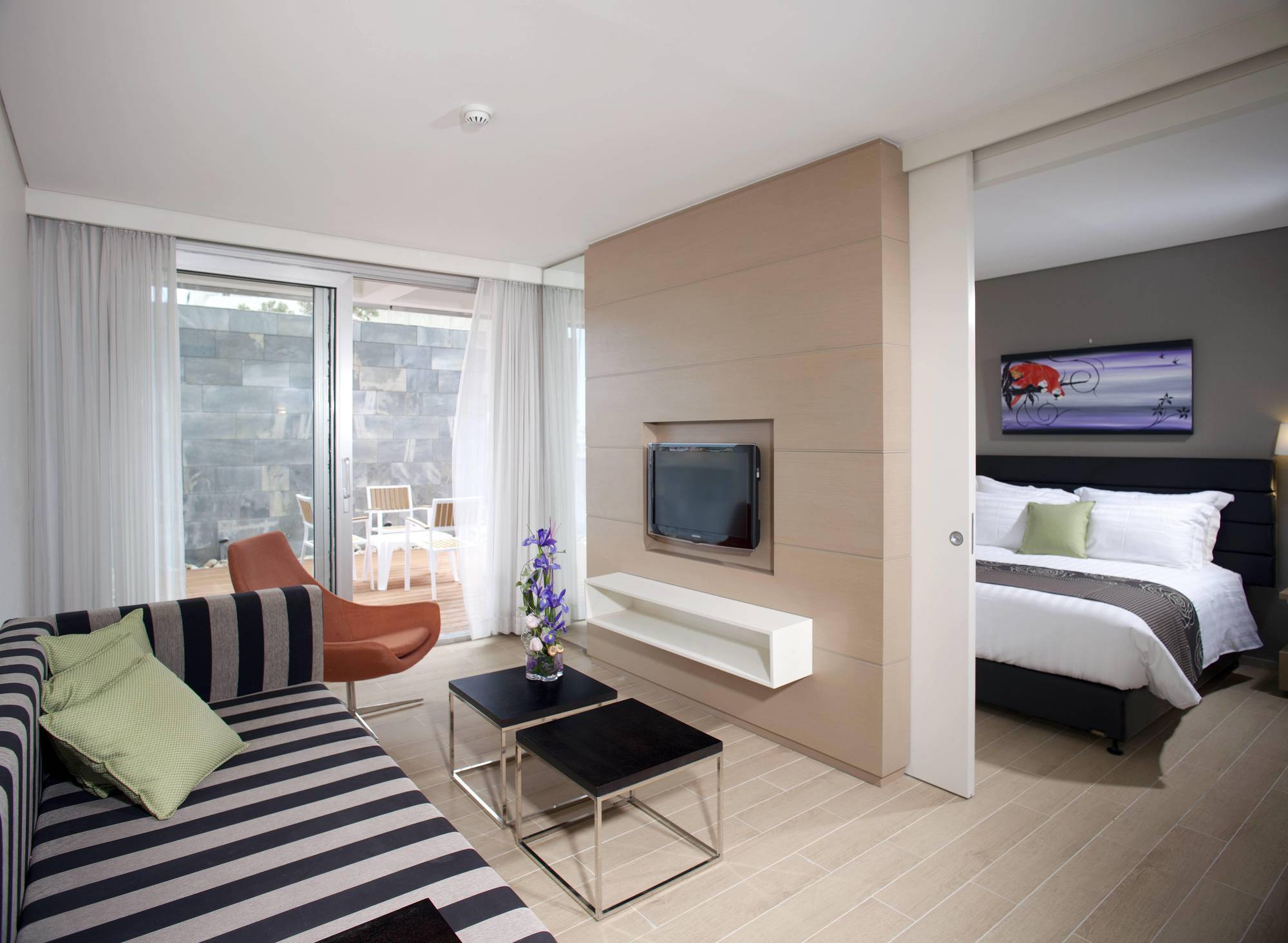 West All Suites Hotel Ashdod Bagian luar foto