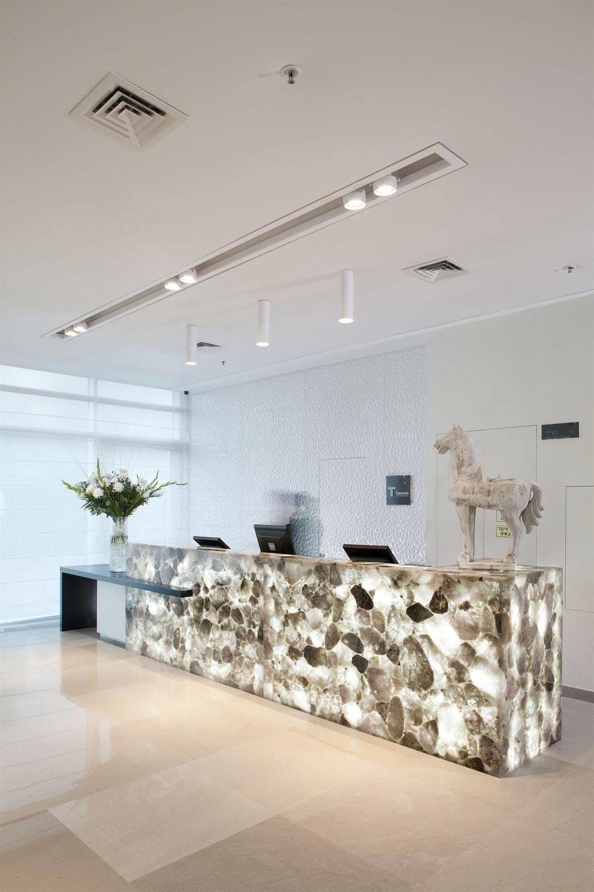 West All Suites Hotel Ashdod Bagian luar foto